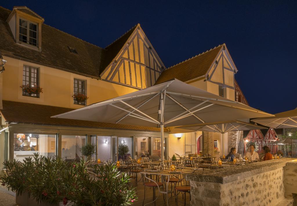 Hotel Aux Vieux Remparts, The Originals Relais Provins Exterior photo