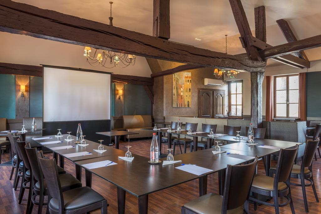 Hotel Aux Vieux Remparts, The Originals Relais Provins Exterior photo
